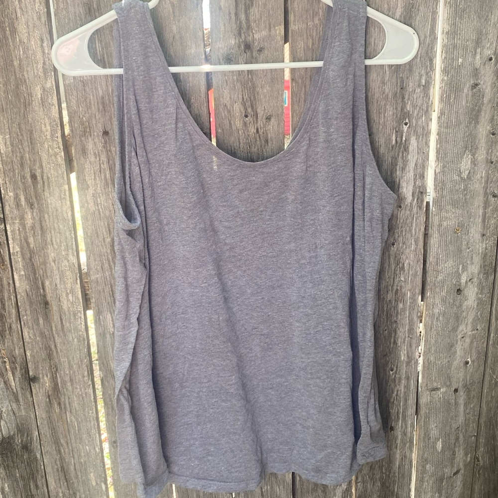 Gray Old navy tank top size xl